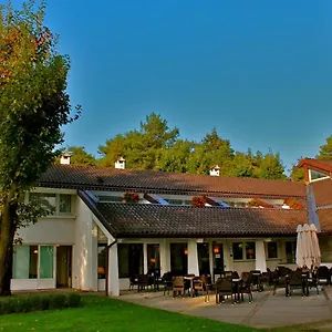 https://golf-hotel-la-pinetina.it-lombardy.com